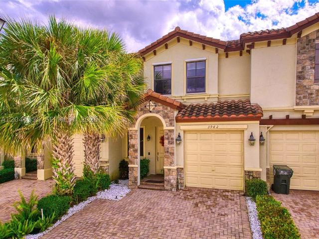 Townhouse for sale in Coconut Creek, Florida