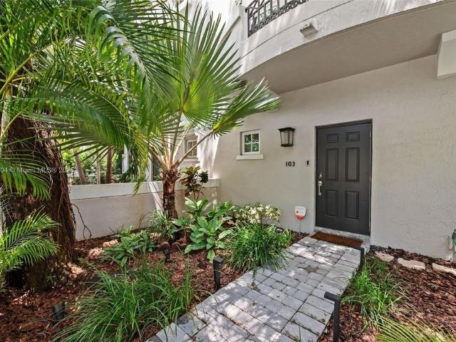 Townhouse for sale in Coral Gables, Florida