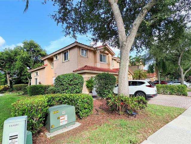 Townhouse for sale in Coral Springs