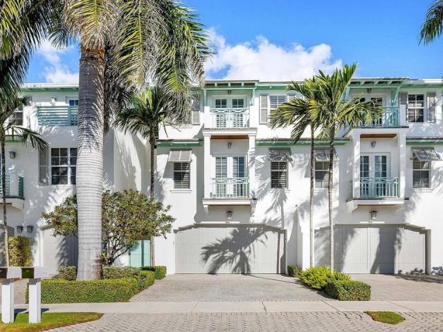 Townhouse for sale in Delray Beach, Palm Beach County