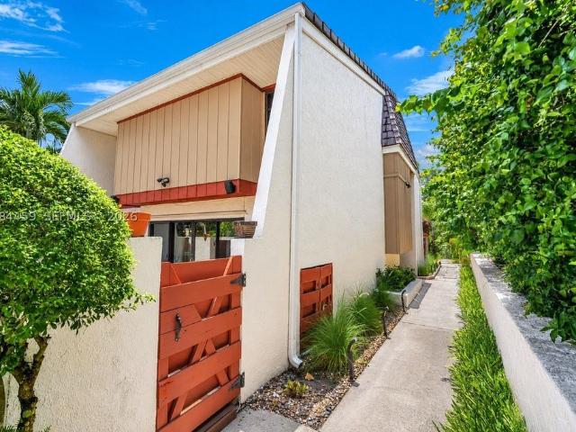 Townhouse for sale in Hollywood, Broward County