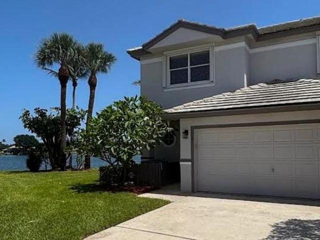 Townhouse for sale in Florida