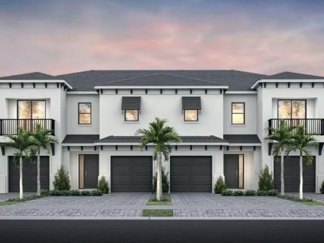 Townhouse for sale in Margate, Florida