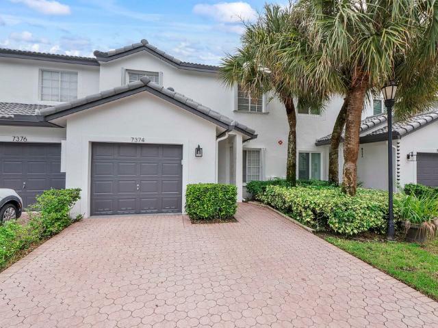 Townhouse for sale in Parkland, Broward County