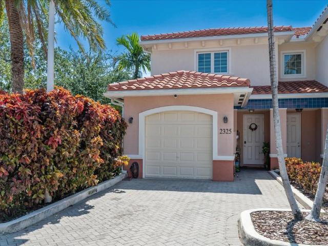 Townhouse for sale in Pompano Beach