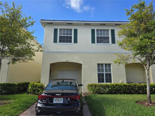Townhouse for sale in Pompano Beach
