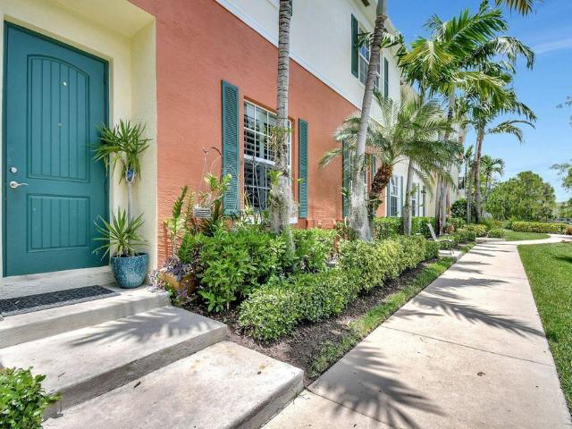 Townhouse for sale in Pompano Beach