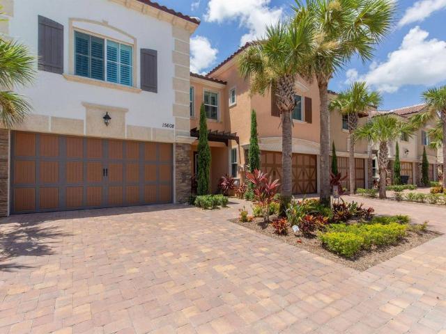 Townhouse for sale in Wellington
