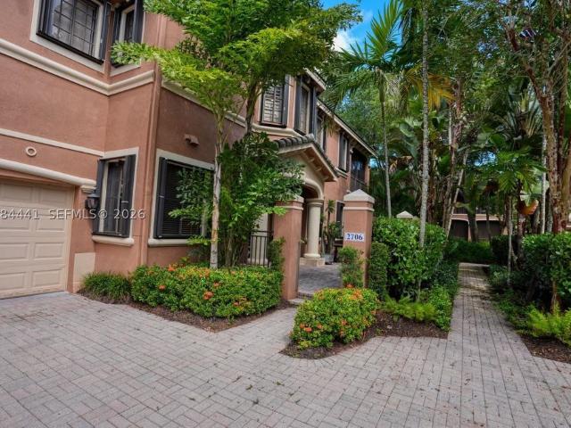 Townhouse for sale in Weston, Florida