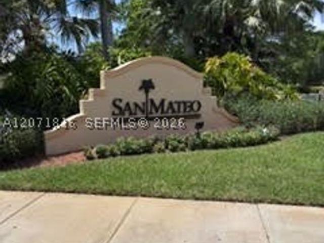 Townhouse for sale in Weston, Florida