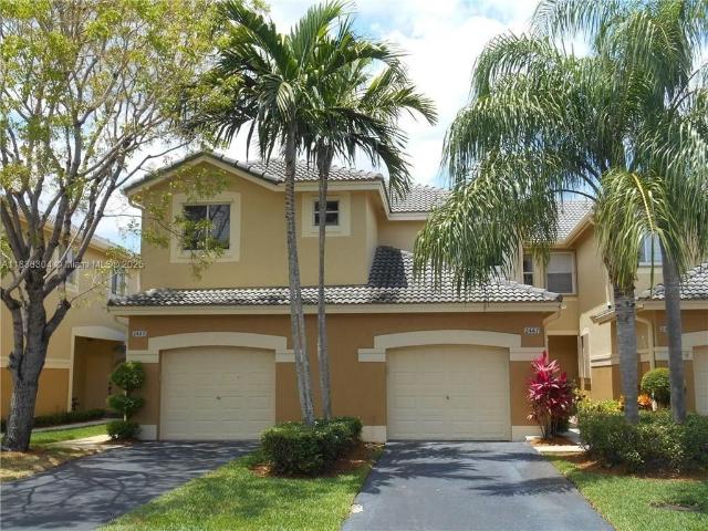 Townhouse for sale in Weston