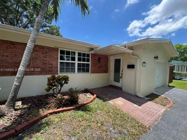 Villa for rent in Cooper City