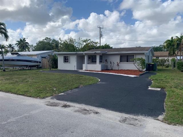Villa for rent in Dania