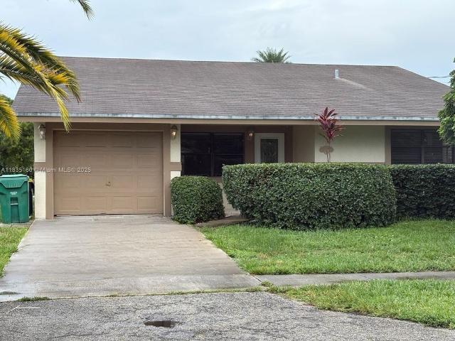 Villa for rent in Dania