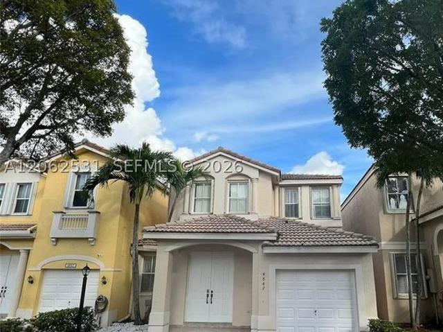 Detached House for rent in Doral, Florida