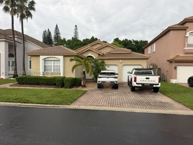 Detached House for rent in Doral, Florida
