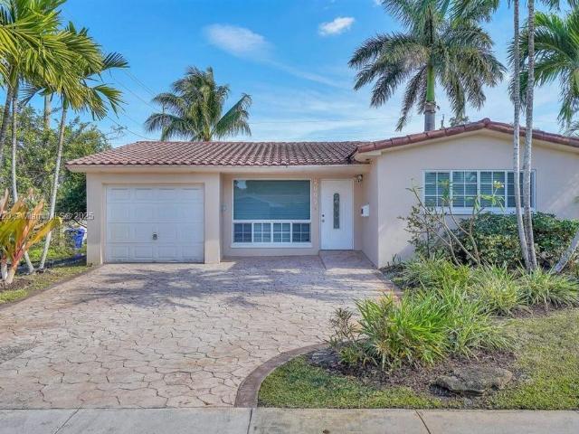 Villa for rent in Hollywood