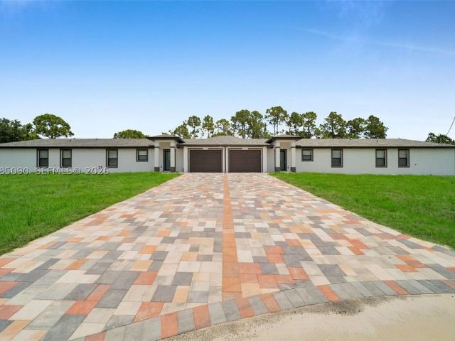 Detached House for rent in Lehigh Acres, Florida