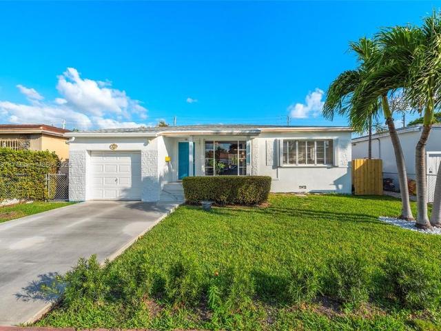 Detached House for rent in Miami Beach, Florida