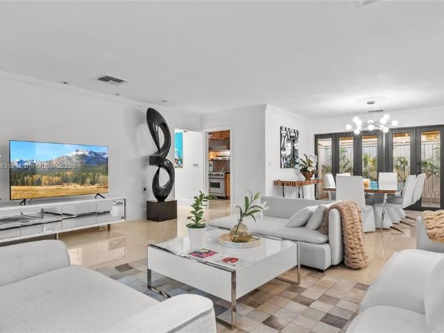 Villa for rent in Miami Beach