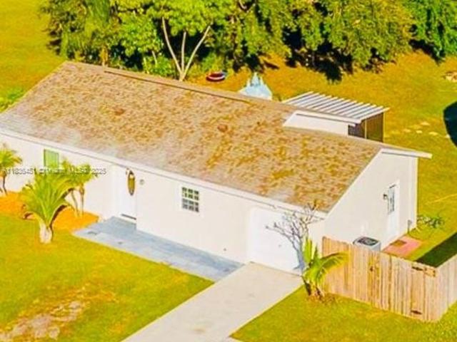 Villa for rent in Palm Bay Villa for rent in Palm Bay