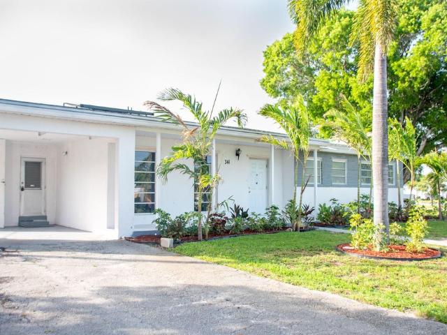 Villa for rent in Palm Springs