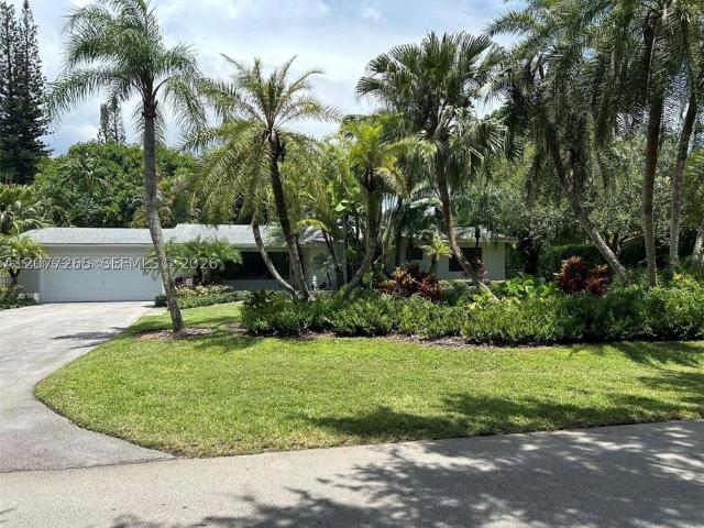 Detached House for rent in Pinecrest, Florida