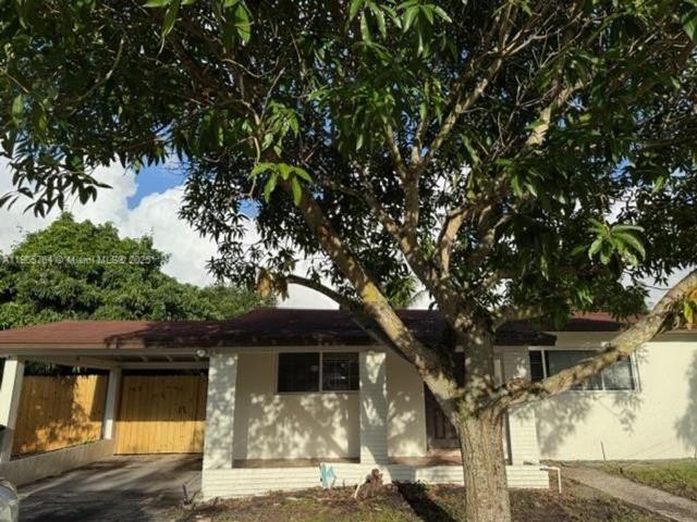 Detached House for rent in Plantation, Florida