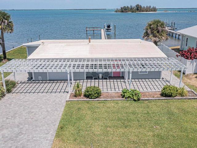 Detached House for rent in Sebastian