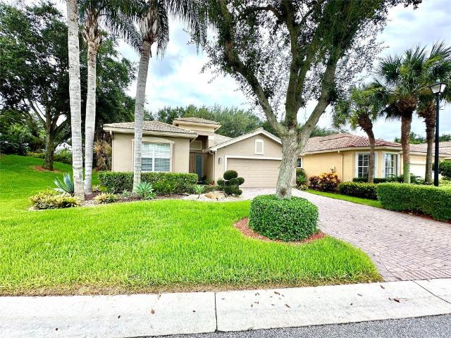 Villa for sale in Boynton Beach