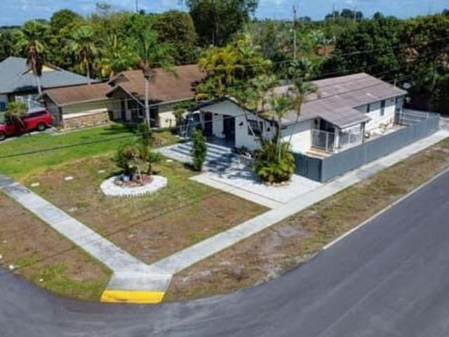 Villa for sale in Boynton Beach