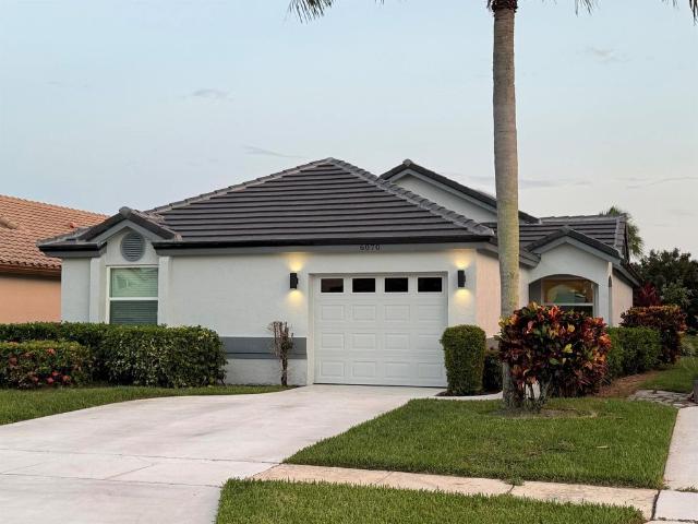 Villa for sale in Boynton Beach