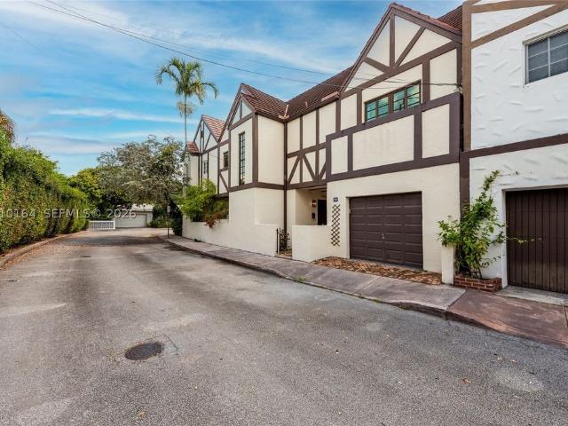 Detached House for sale in Coral Gables, Miami-Dade County