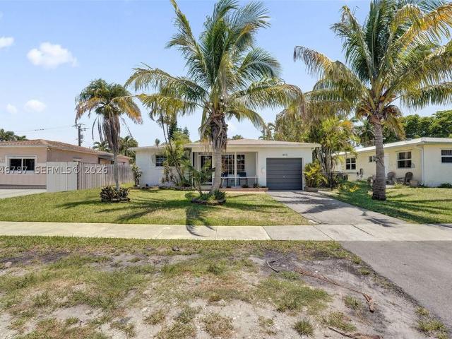 Detached House for sale in Dania, Florida