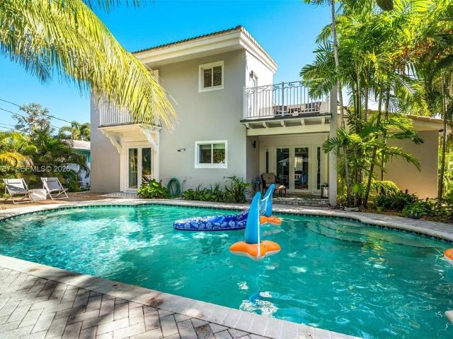 Detached House for sale in Dania, Florida