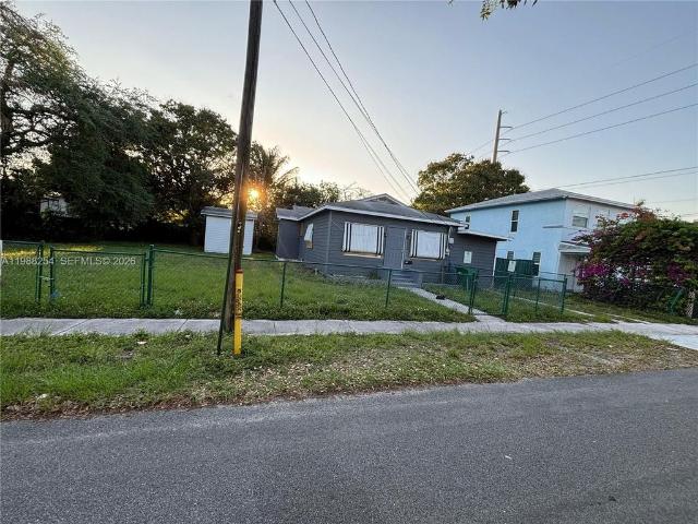 Detached House for sale in Dania, Florida