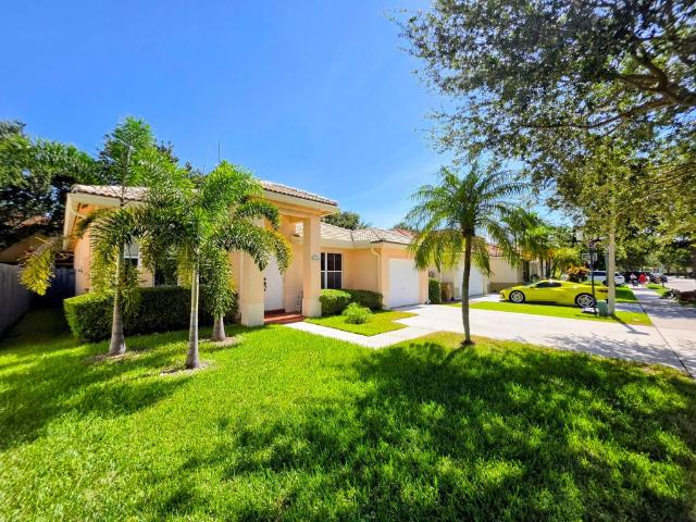 Detached House for sale in Davie, Broward County