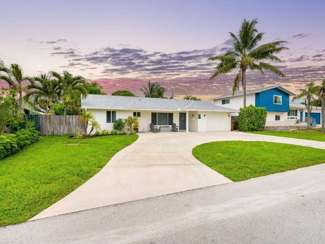 Detached House for sale in Deerfield Beach
