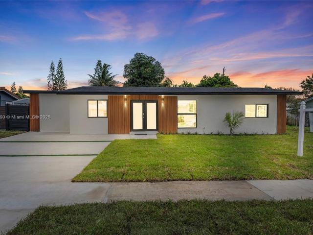 Detached House for sale in Deerfield Beach