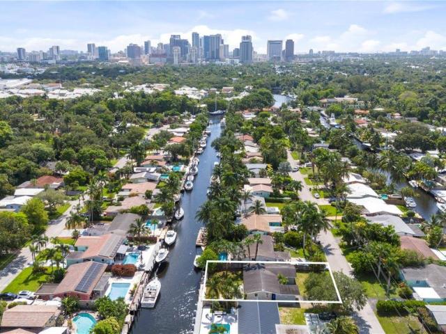 Villa for sale in Fort Lauderdale