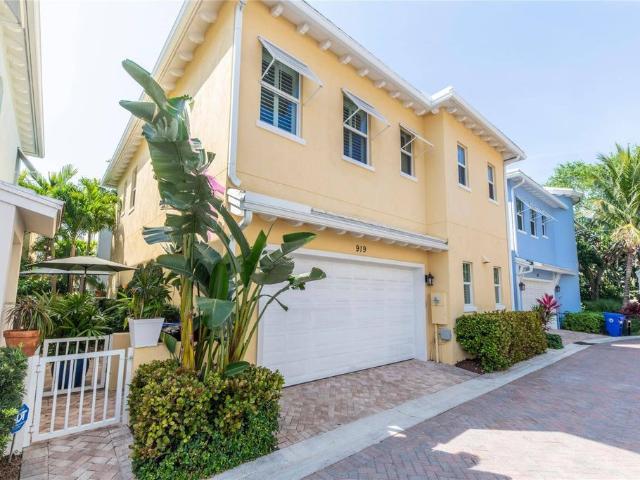 Villa for sale in Fort Lauderdale