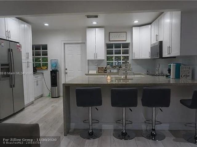 Villa for sale in Hialeah