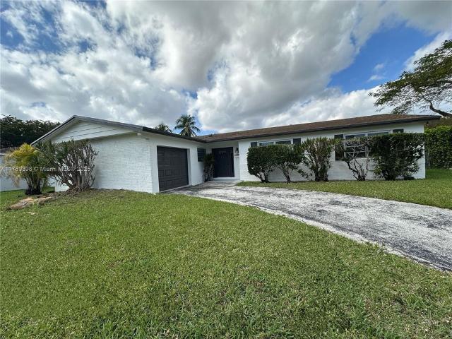 Villa for sale in Kendall Villa for sale in Kendall