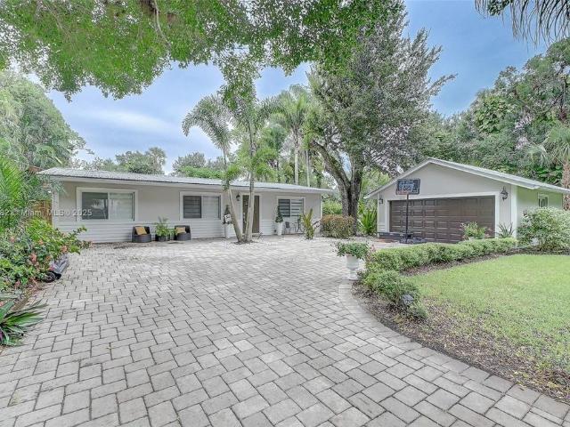 Villa for sale in Labelle