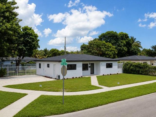 Detached House for sale in North Miami, Florida