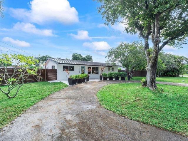 Detached House for sale in Oakland Park, Florida