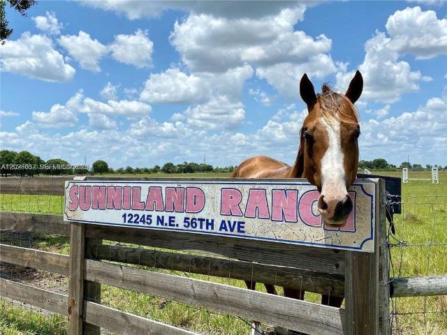 Detached House for sale in Okeechobee, Okeechobee County