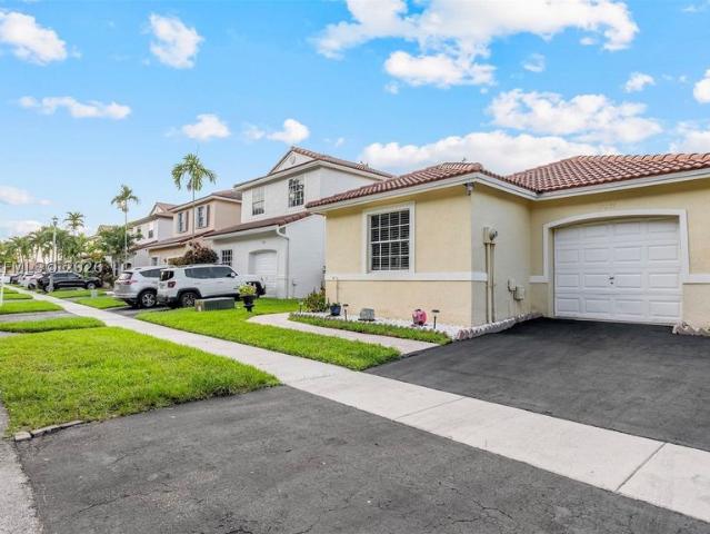 Detached House for sale in Pembroke Pines, Florida