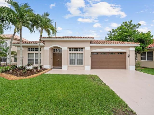Villa for sale in Pembroke Pines