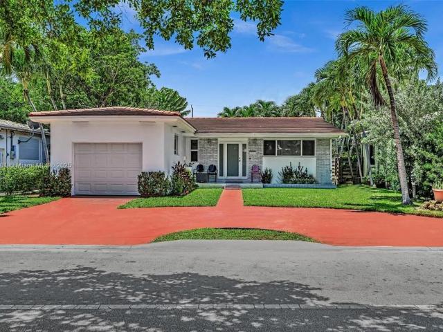 Villa for sale in Surfside